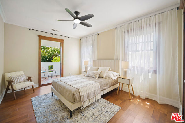 588 N Gower Street, Los Angeles CA: https://media.crmls.org/mediaz/318fa8cb-8c55-423b-9648-36604f558ee4.jpg