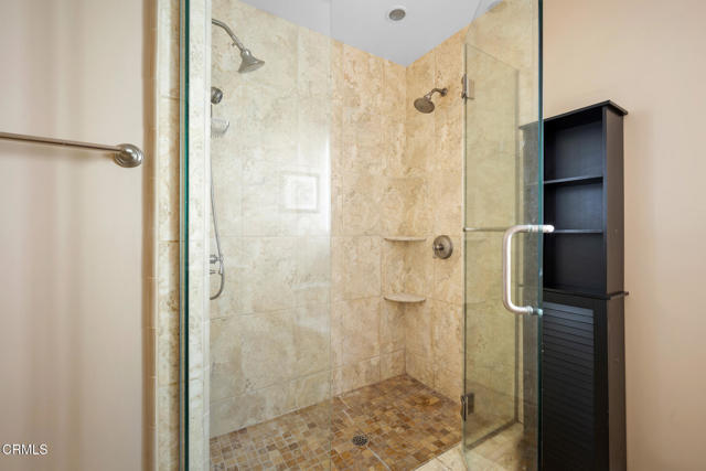 Detail Gallery Image 25 of 56 For 2444 N Parish Pl, Burbank,  CA 91504 - 3 Beds | 1 Baths