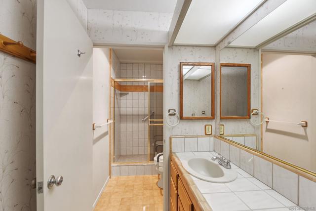 Image 32 of 46 For 13026 Paseo Del Verano  Unit 3