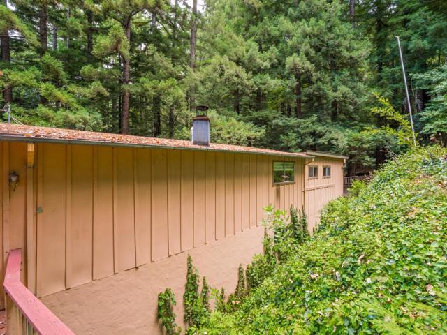 325 Woodland Drive, Scotts Valley CA: https://media.crmls.org/mediaz/31932892-6af7-4112-b19d-93fe9b286f2c.jpg