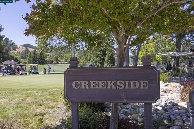 1285 Avenida Sevilla, Walnut Creek CA: https://media.crmls.org/mediaz/31934d62-c129-45dc-9bc7-f52260b4a717.jpg