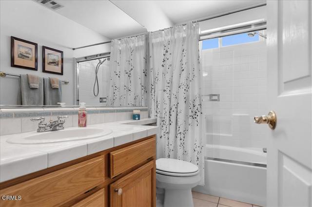 30730 Fox Ridge Court, Tehachapi CA: https://media.crmls.org/mediaz/3194db99-80dd-47c2-a832-6d0ccd15eb45.jpg