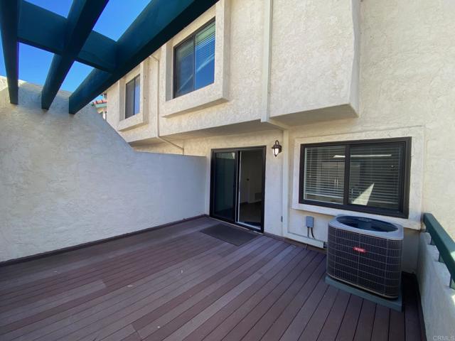 Detail Gallery Image 18 of 20 For 1447 Summit Dr., Chula Vista,  CA 91910 - 2 Beds | 2 Baths