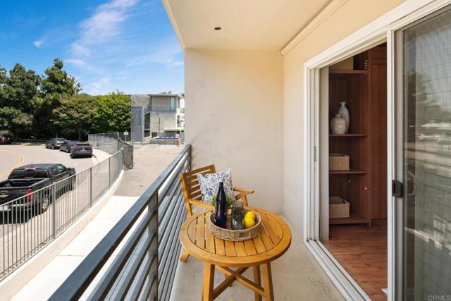 Detail Gallery Image 8 of 34 For 1021 Scott St #130,  Point Loma,  CA 92106 - 0 Beds | 1 Baths