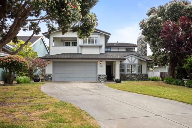 420 Greenbrier Road, Half Moon Bay CA: https://media.crmls.org/mediaz/31996127-4d8d-4e7b-92cb-ffbe29622ec0.jpg