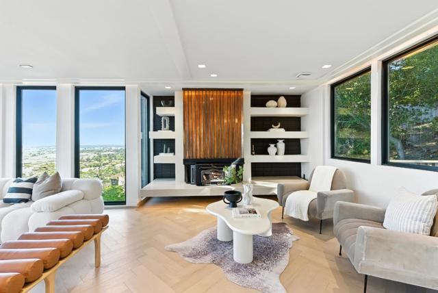 490 Shelford Avenue, San Carlos CA: https://media.crmls.org/mediaz/3199b043-3948-4366-812e-ec0b85d2cff5.jpg