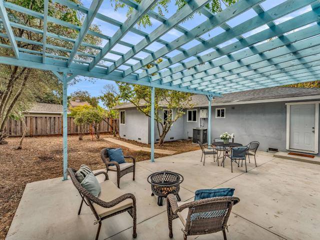 15040 Penitencia Creek Road, San Jose CA: https://media.crmls.org/mediaz/3199f677-e8a0-40a1-8dfb-50ae66f70069.jpg