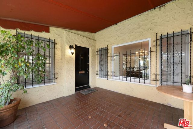 Image 3 for 137 S Citrus Ave, Los Angeles, CA 90036