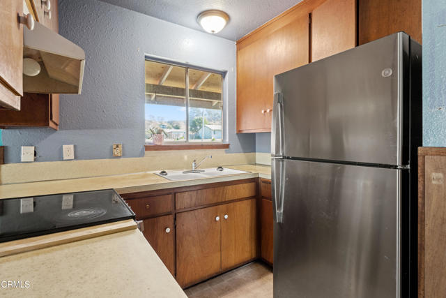 Detail Gallery Image 5 of 15 For 25000 Ward Ave, Fort Bragg,  CA 95437 - 3 Beds | 2 Baths