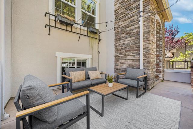 581 Monterey Terrace, Sunnyvale CA: https://media.crmls.org/mediaz/319c9ca3-7e59-41cc-b43d-22631ca65dbc.jpg