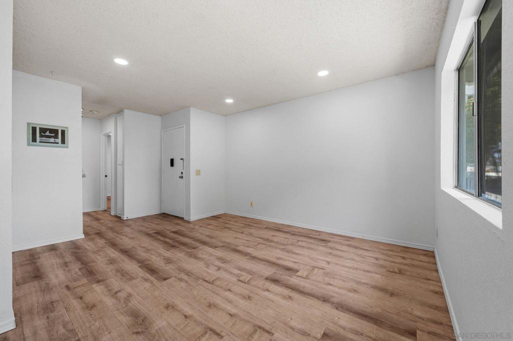 11175 Kelowna Rd - photo 8