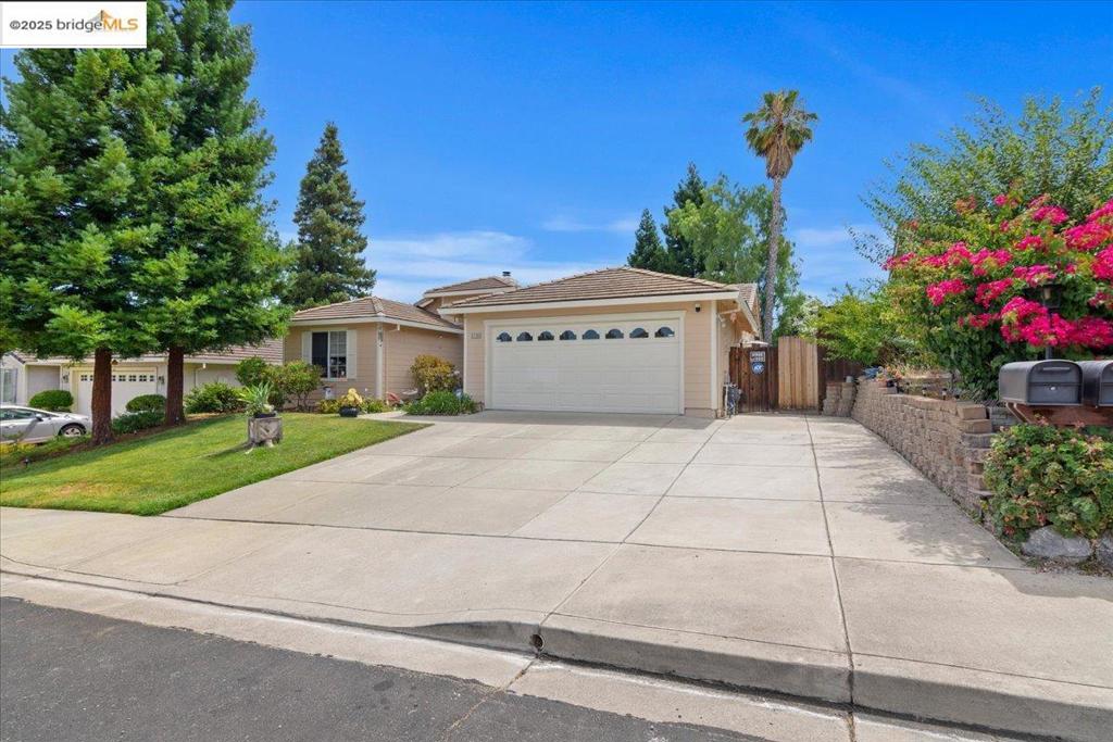 5129 Tehachapi Way