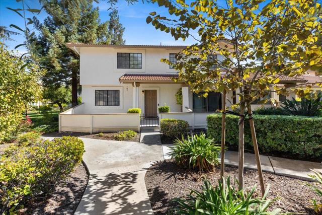 5439 Colony Green Drive, San Jose CA: https://media.crmls.org/mediaz/319d1704-186f-4f7d-8beb-f8ffbea8d983.jpg