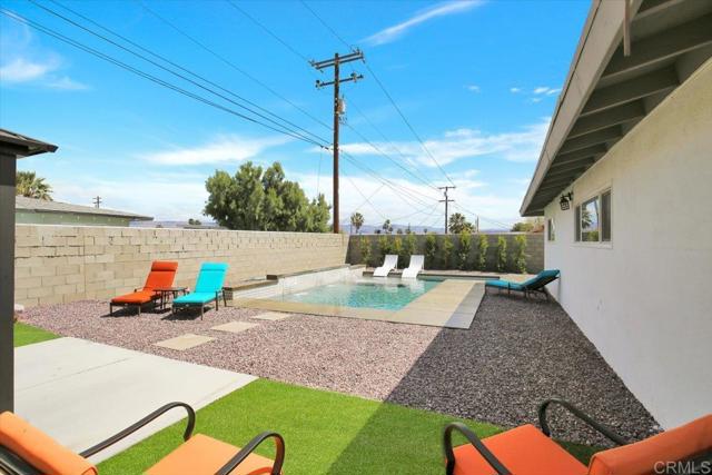 Detail Gallery Image 17 of 18 For 360 W Bon Air Dr, Palm Springs,  CA 92262 - 3 Beds | 2 Baths