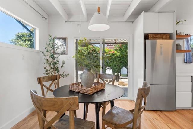 260 Walk Circle, Santa Cruz CA: https://media.crmls.org/mediaz/319e2484-67ae-4983-b854-2b9e21659212.jpg