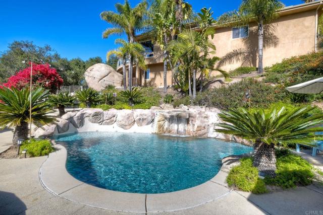 Detail Gallery Image 46 of 68 For 28521 Gladstone Ct, Escondido,  CA 92026 - 3 Beds | 3/1 Baths