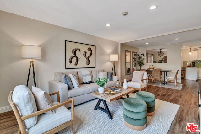 4939 Maytime Lane, Culver City CA: https://media.crmls.org/mediaz/31a08796-5da5-40ce-96d6-7aad6559ad90.jpg