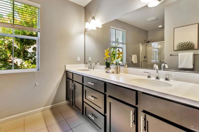 1490 Coyote Creek Way, Milpitas CA: https://media.crmls.org/mediaz/31a08ff9-bef5-46a9-b752-6fa91236aa0b.jpg
