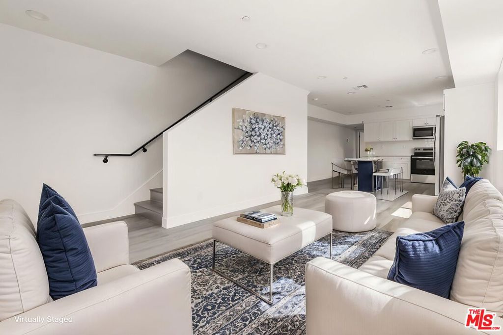 2936 West Boulevard #2