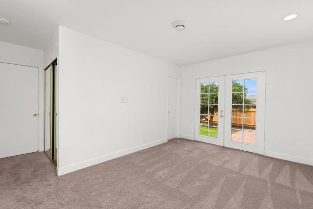 614 Fifth Ave, Chula Vista CA: https://media.crmls.org/mediaz/31a1f259-808c-42eb-80cb-91ab323a53d1.jpg