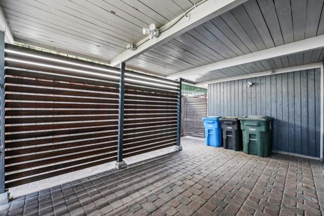 424 5th Avenue, Redwood City CA: https://media.crmls.org/mediaz/31a2e92e-430b-4edf-b00c-f764b694aba9.jpg