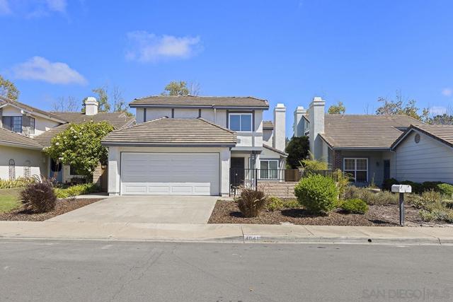 4041 Tynebourne Cir, San Diego CA: https://media.crmls.org/mediaz/31a33678-8768-4bde-894f-8fdd0b02c126.jpg