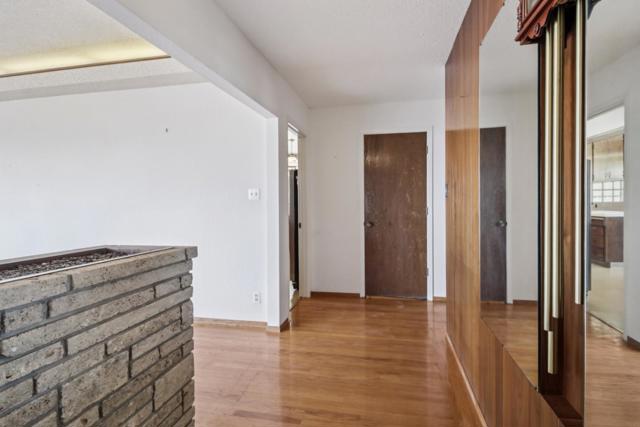 1259 Toyon Drive, Millbrae CA: https://media.crmls.org/mediaz/31a40c16-7e2e-40f3-b722-9c638c5bfdee.jpg