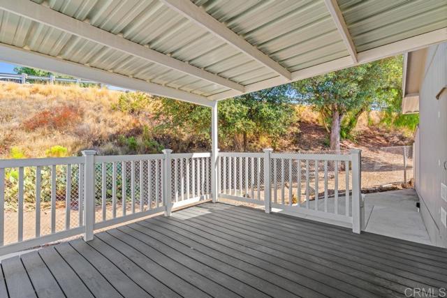 2400 Alpine Boulevard, Alpine CA: https://media.crmls.org/mediaz/31a5ba41-0372-46a1-9eaa-26818d545021.jpg