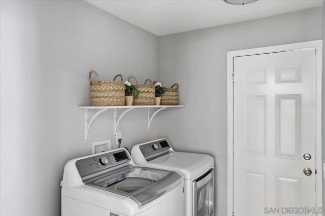 7023 San Bartolo Street, Carlsbad CA: https://media.crmls.org/mediaz/31a79019-f81e-4de4-8a4d-e53d081293f9.jpg