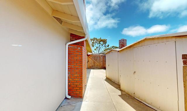 1127 Montecito Circle, Salinas CA: https://media.crmls.org/mediaz/31a86758-09a9-4610-a882-27ea08e31448.jpg