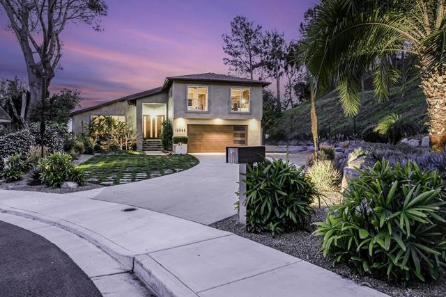 12902 Biscayne Cove, Del Mar CA: https://media.crmls.org/mediaz/31a9231e-4977-4fec-a85c-867cbe6c9760.jpg