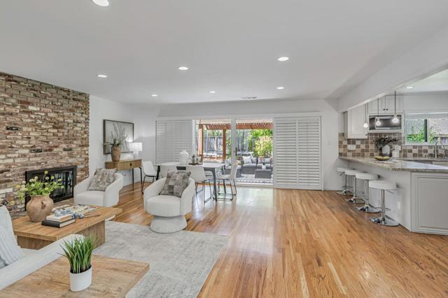 1425 Franchere Place, Sunnyvale CA: https://media.crmls.org/mediaz/31aa0a8d-0386-45ea-9bf7-a78ffadf3b60.jpg
