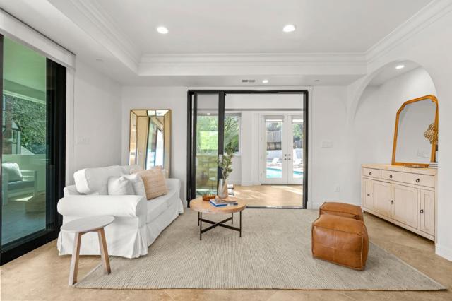 760 Chateau Drive, Hillsborough CA: https://media.crmls.org/mediaz/31ac45a8-0793-4b42-bad3-e12ad4ed2fc0.jpg