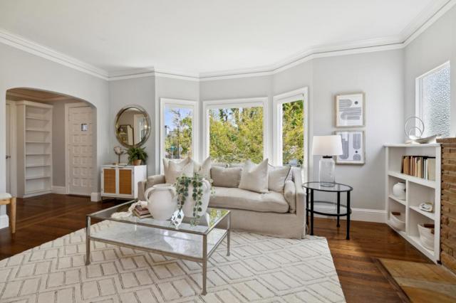 2200 Hillside Drive, Burlingame CA: https://media.crmls.org/mediaz/31ad43e5-34cc-4110-b527-91a2f1a4bb5b.jpg