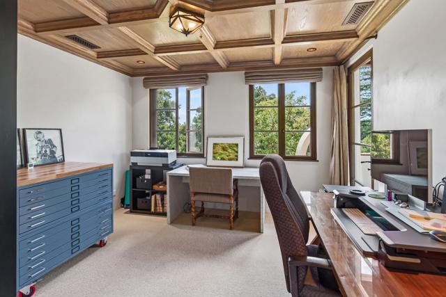 180 Farm Road, Woodside CA: https://media.crmls.org/mediaz/31ad4f82-cc94-4f48-980d-8ca57b22d0ba.jpg