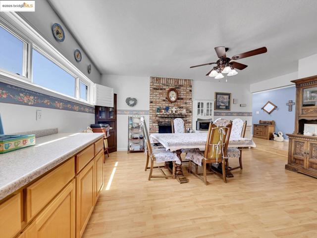 3326 Hacienda Way, Antioch CA: https://media.crmls.org/mediaz/31adaf63-073e-4d13-a590-7f67f331d8ab.jpg