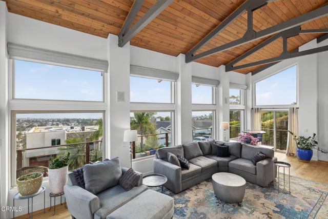 Detail Gallery Image 18 of 78 For 1871 Terrace Dr, Ventura,  CA 93001 - 4 Beds | 3/1 Baths