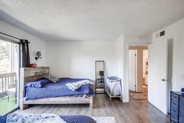 5350 Baltimore Drive, La Mesa CA: https://media.crmls.org/mediaz/31b2d3ec-4e8b-4b50-a167-2c293970ec57.jpg