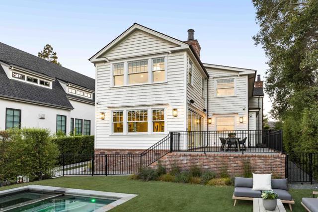 132 Elm Avenue, Burlingame CA: https://media.crmls.org/mediaz/31b2fc60-9e52-4941-b0ae-72471ac2711f.jpg