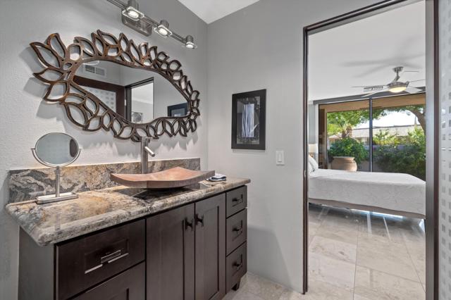 12 Whittier Court, Rancho Mirage CA: https://media.crmls.org/mediaz/31b35707-b9f4-4837-8a35-0782b961bd20.jpg