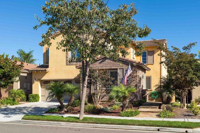 3753 Bergen Peak Place, Carlsbad CA: https://media.crmls.org/mediaz/31b39124-f4bd-45a0-aad5-e58d177d2e14.jpg
