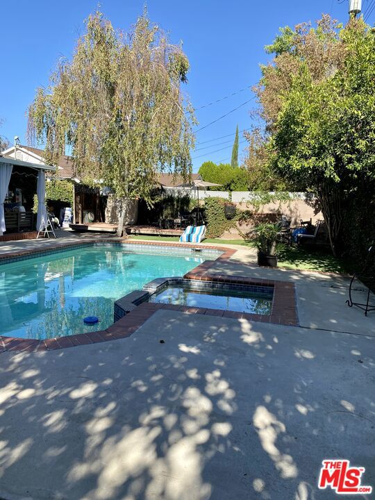 23020 Haynes Street, West Hills CA: https://media.crmls.org/mediaz/31b3ce09-2d52-4f11-8277-9fdb0c3f0c5a.jpg