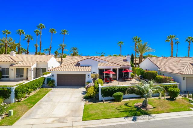 78975 Breckenridge Drive, La Quinta CA: https://media.crmls.org/mediaz/31b4080f-c0a9-465e-b795-b9f9129d2a34.jpg