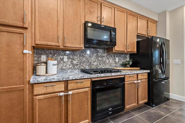 1090 California Circle, Milpitas CA: https://media.crmls.org/mediaz/31b491a8-e3f5-430d-85fb-40f82671330b.jpg