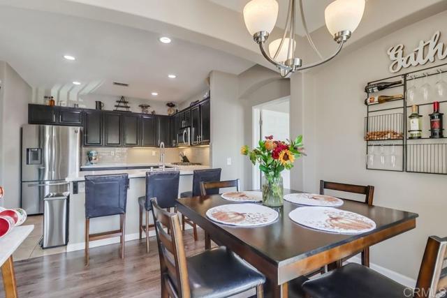 Detail Gallery Image 11 of 26 For 779 Caminito Francisco #1,  Chula Vista,  CA 91913 - 2 Beds | 2 Baths