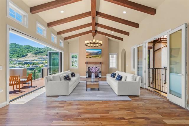 21 Bigleaf Road, Orinda CA: https://media.crmls.org/mediaz/31b4b365-f25b-4cbc-b9d5-b059b73e6638.jpg