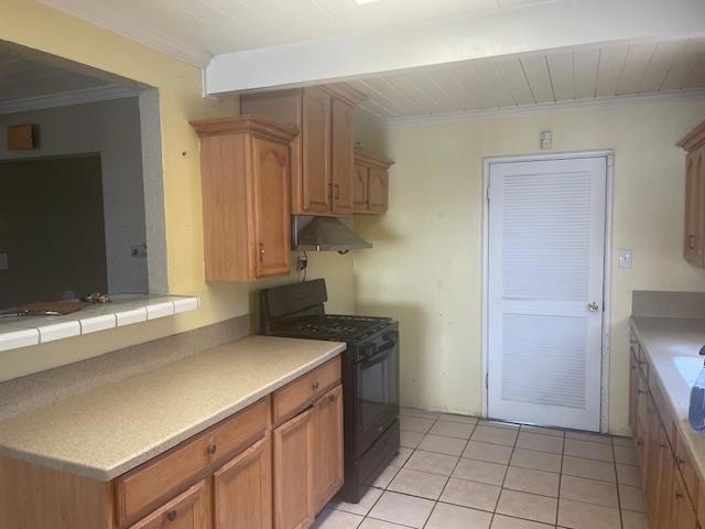 629 Chaparral Street, Salinas CA: https://media.crmls.org/mediaz/31b591eb-d659-4e99-9303-f79e997182b2.jpg