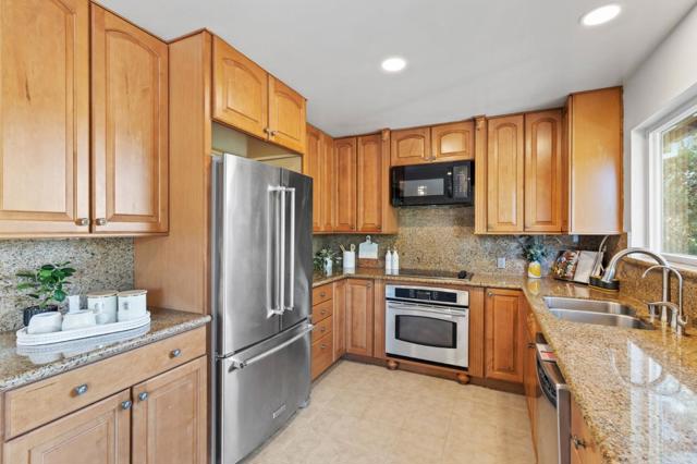 104 Winding Way, San Carlos CA: https://media.crmls.org/mediaz/31b5f98b-b7ea-4654-9723-59e95ada6427.jpg