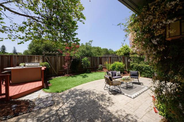141 Navigator Drive, Scotts Valley CA: https://media.crmls.org/mediaz/31b61eac-170f-4c3f-8a88-4ce49ad24e1a.jpg