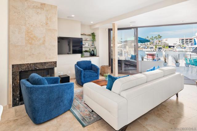 25 The Point, Coronado CA: https://media.crmls.org/mediaz/31b66eb2-8f46-41c8-902b-dcc9e52d82f2.jpg